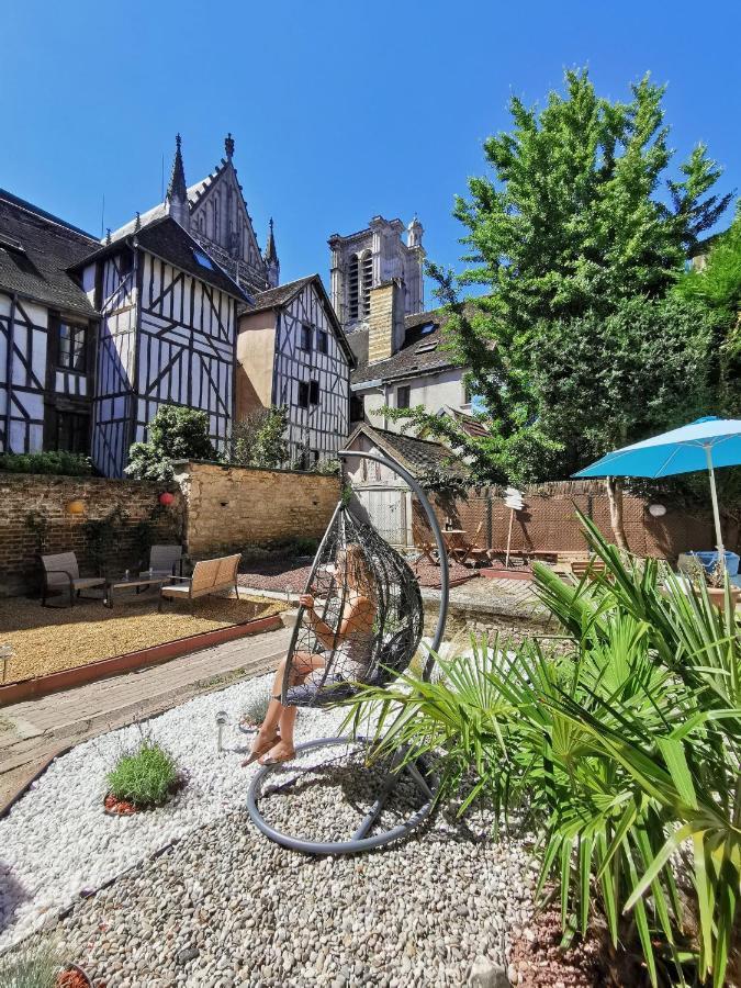 La Chouette De La Cathedrale - Calme - Jardin - Wifi Apartman Troyes Kültér fotó